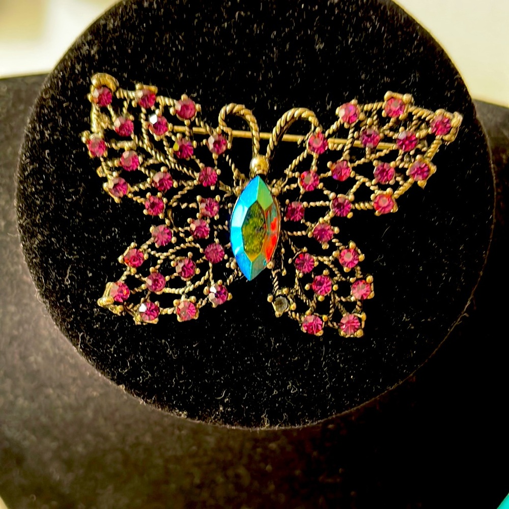 WEISS Rhinestone Butterfly Brooch. Vintage silver pin